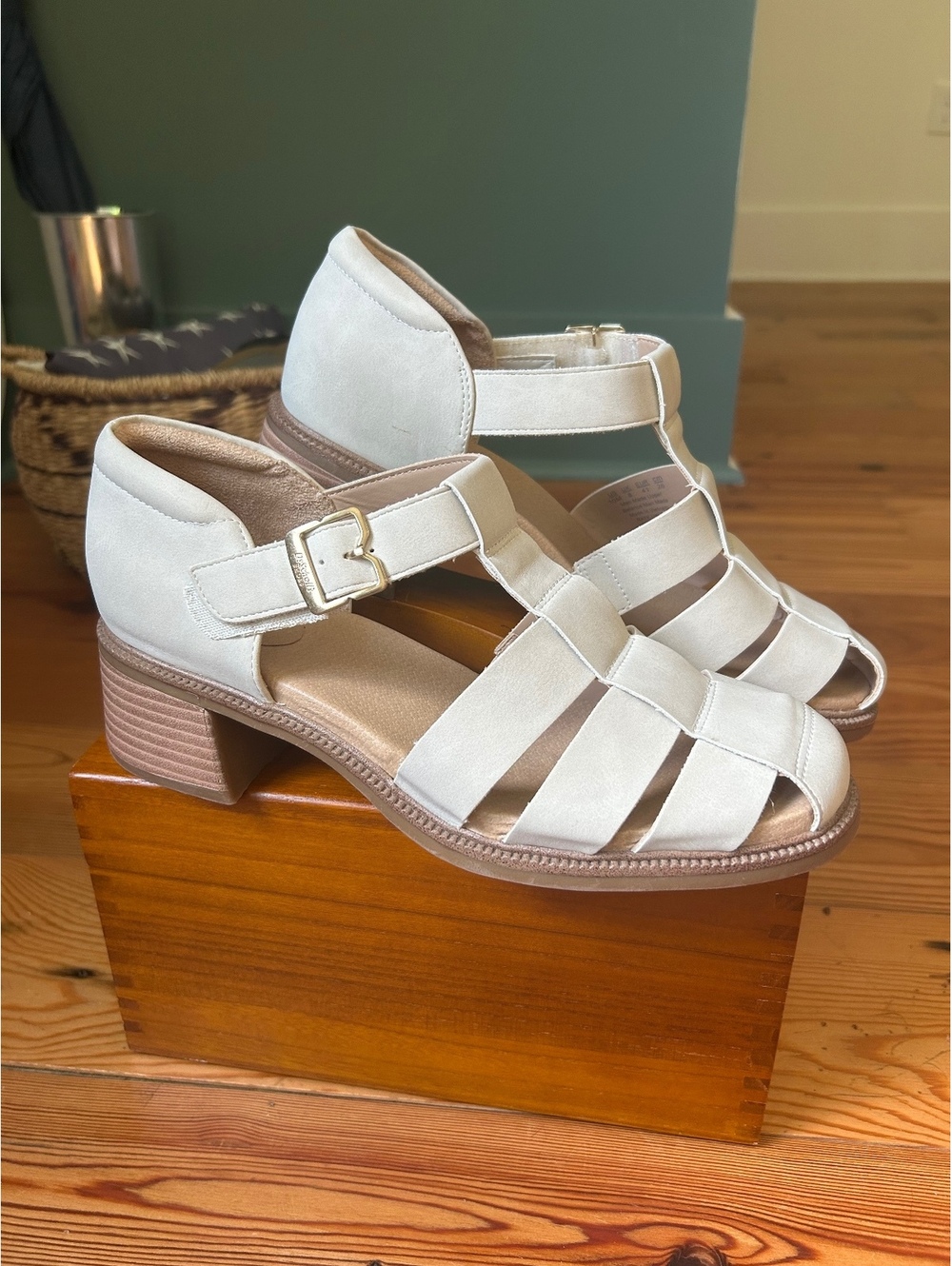 Dr. Scholl’s Rate Up Day Fishermen Sandals Women’s Size 10